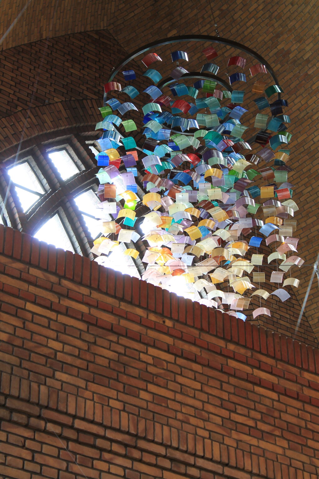 2015 Glas-in-lood-ramen omgesmolten tot kunstwerk